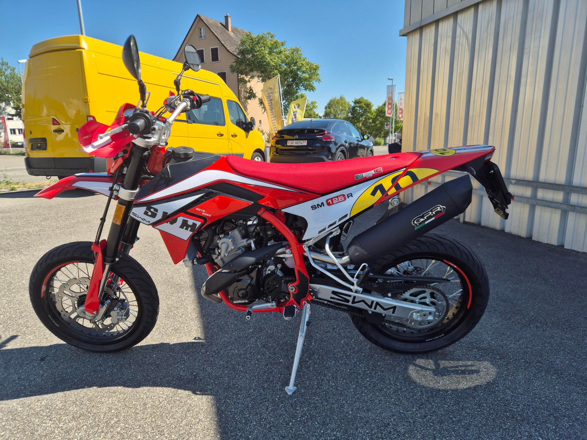 SWM SM125R Reborn