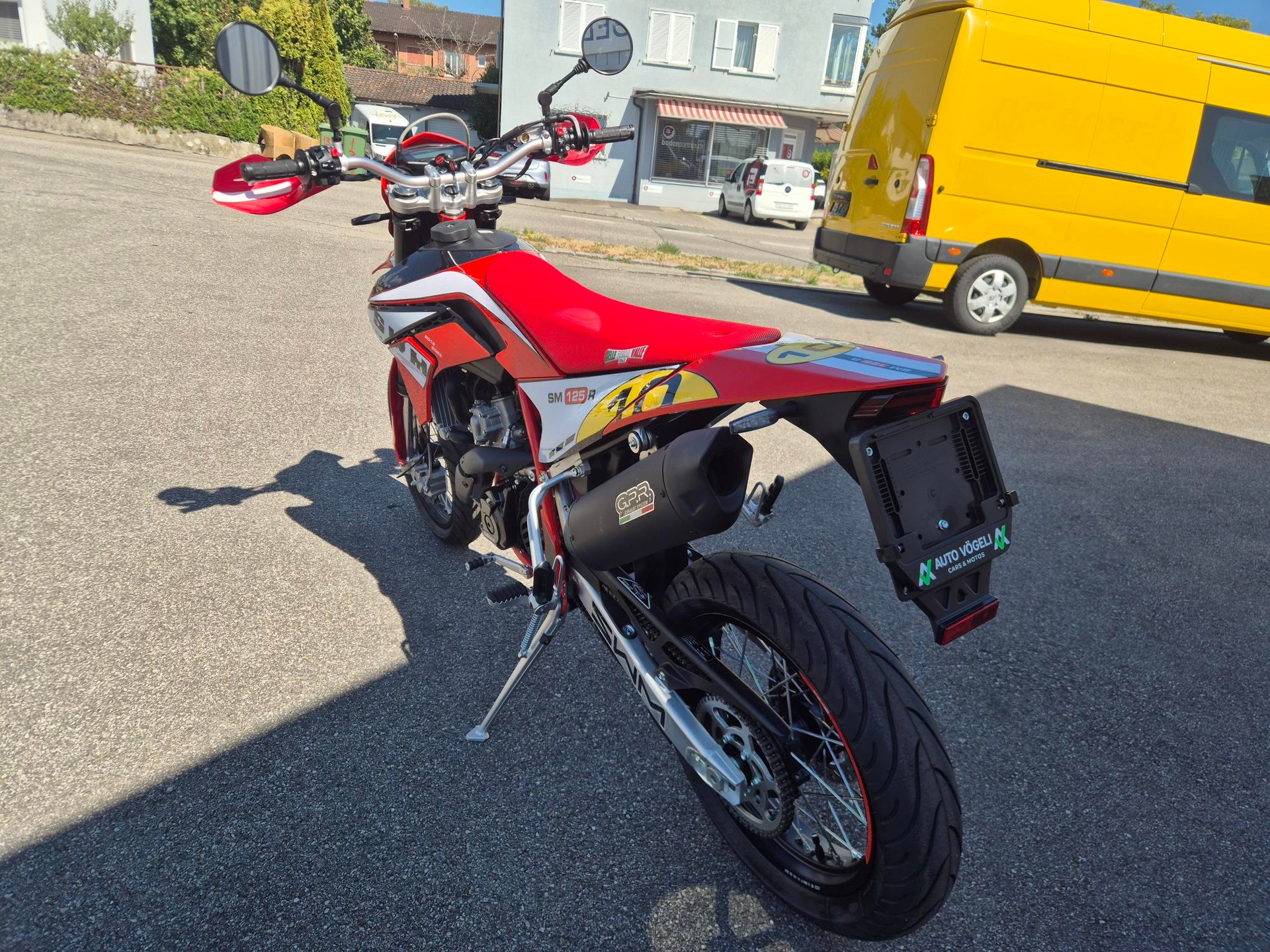 SWM SM125R Reborn-showroom-element-1