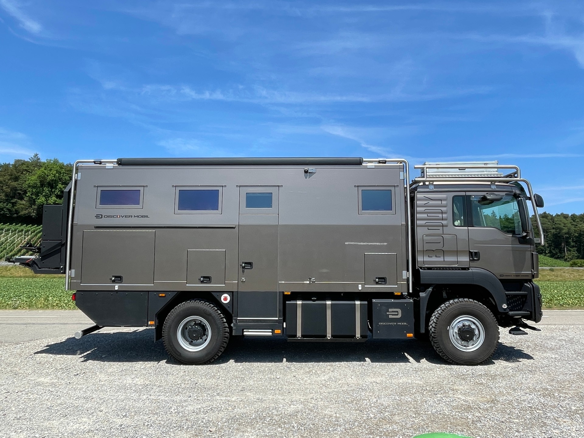 MAN TGS 18.420 4x4 Discover Mobil 60 FBX-showroom-element-3