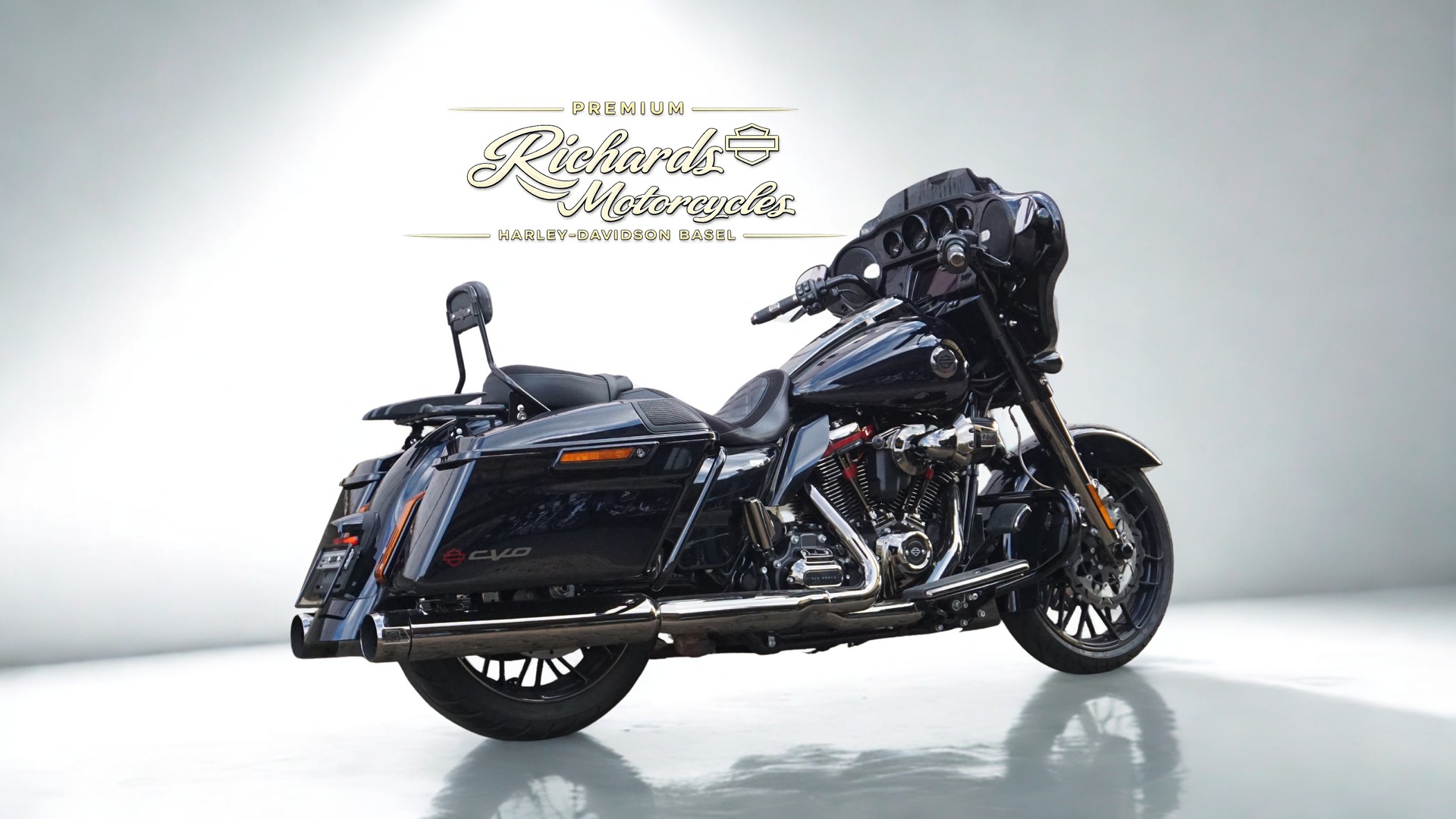 HARLEY-DAVIDSON FLHXSE Street Glide CVO 117-image-2