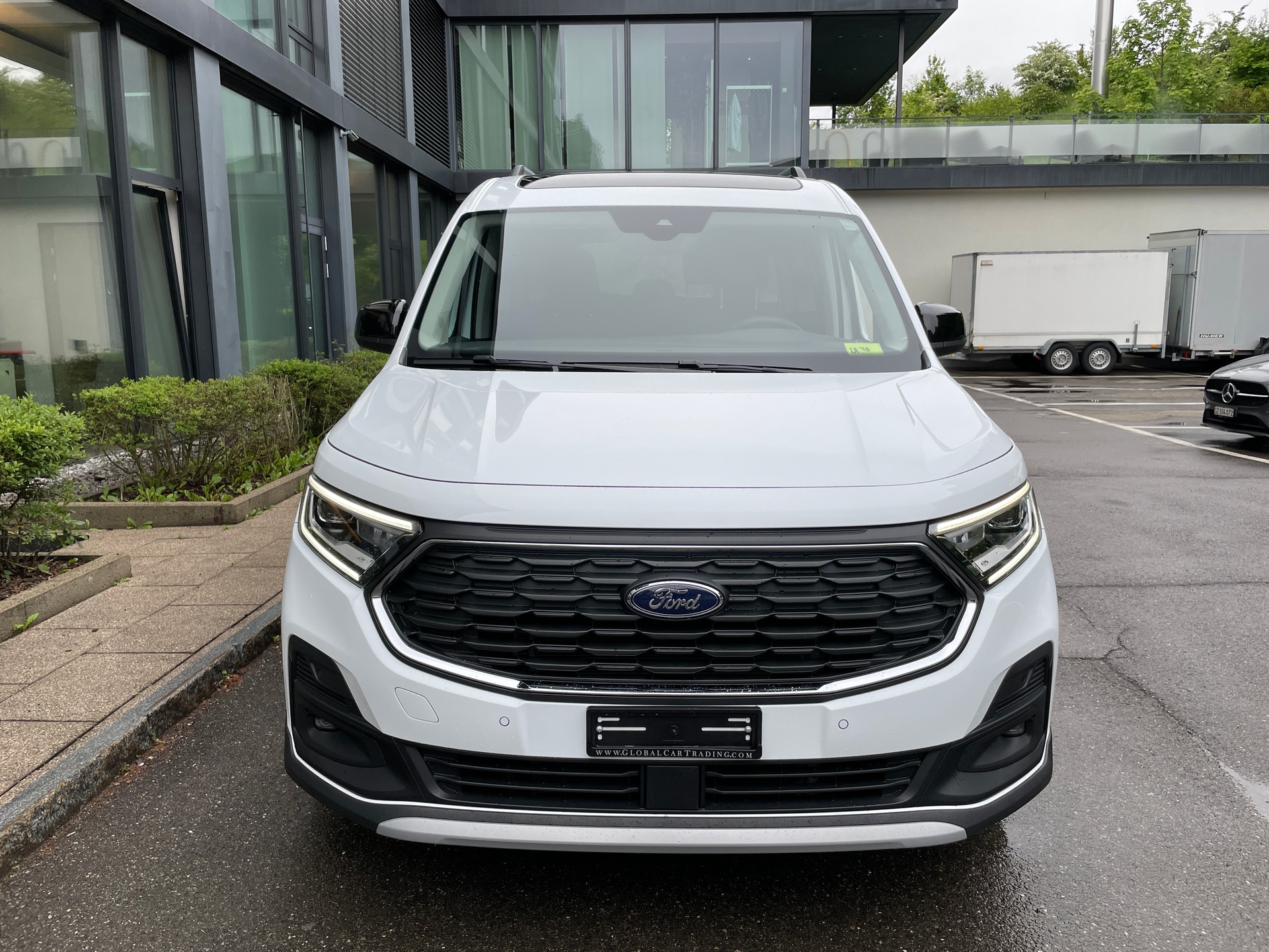 FORD Grand Tourneo Connect 2.0 EcoBlue AWD Active 7-Sitzer-showroom-element-1