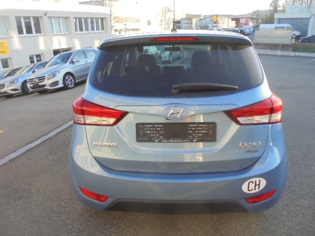 HYUNDAI iX20 1.4 CRDi Style-image-12