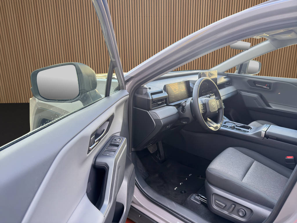 TOYOTA RAV-4 2.5 HEV Trend 4WD-image-10