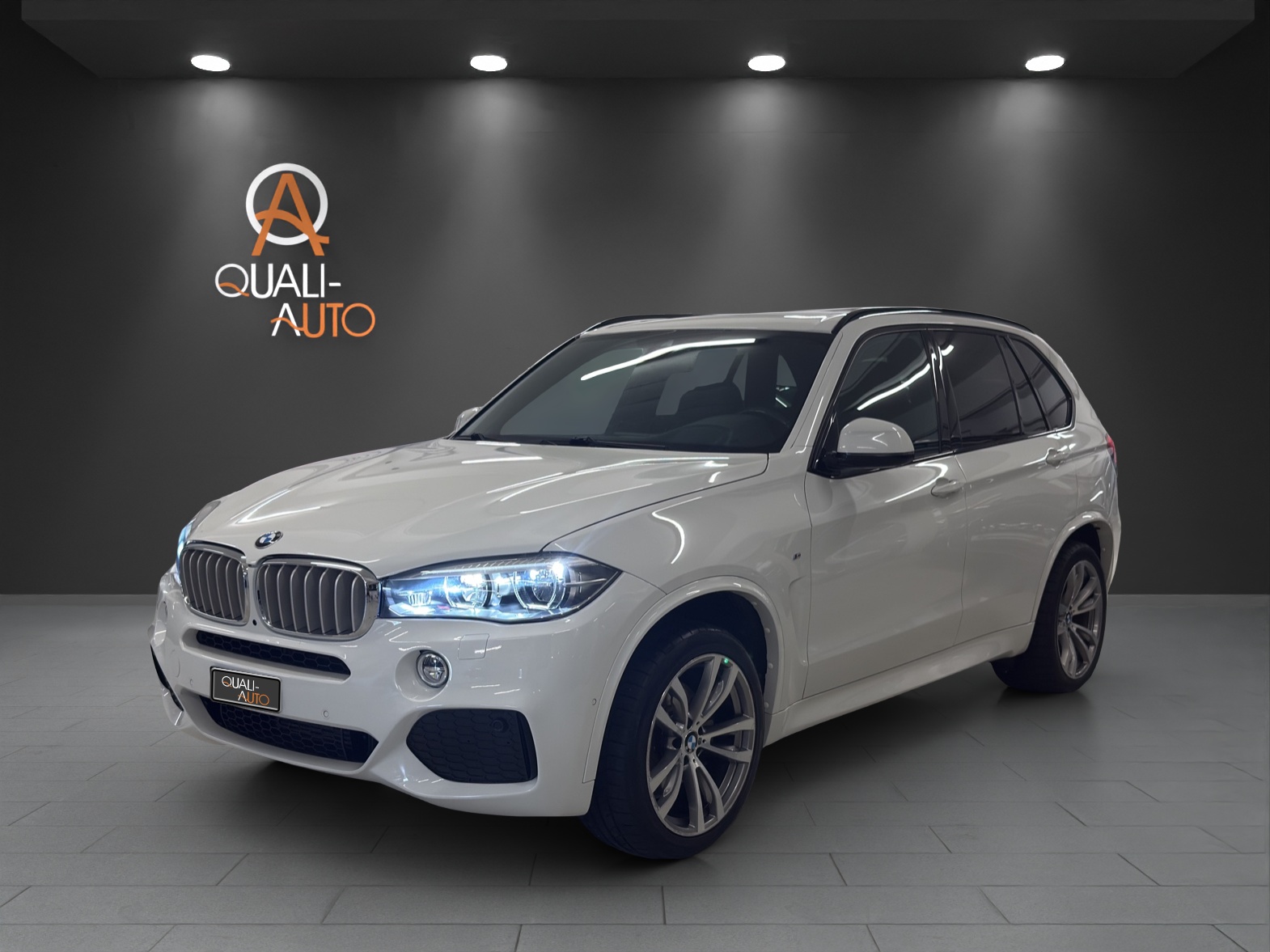 BMW X5 xDrive 40d Steptronic-showroom-element-2