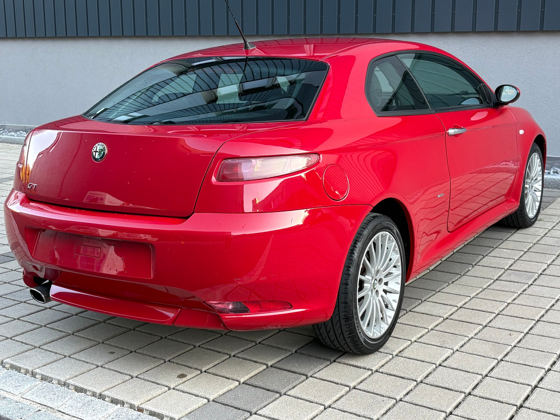 ALFA ROMEO GT 2.0 JTS Distinctive Frisch ab MFK-image-8