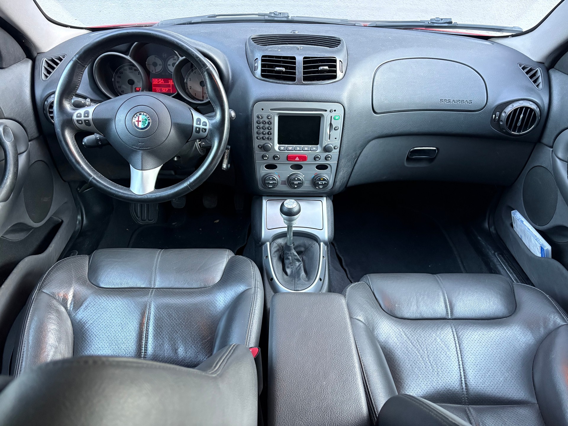 ALFA ROMEO GT 2.0 JTS Distinctive Frisch ab MFK-image-11