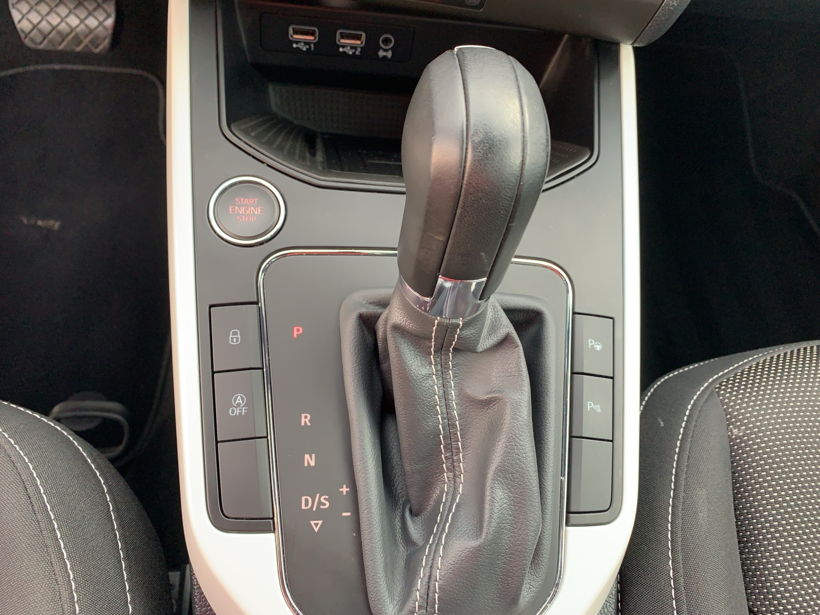 SEAT Arona 1.6 TDI CR Swiss Mocean DSG-image-11