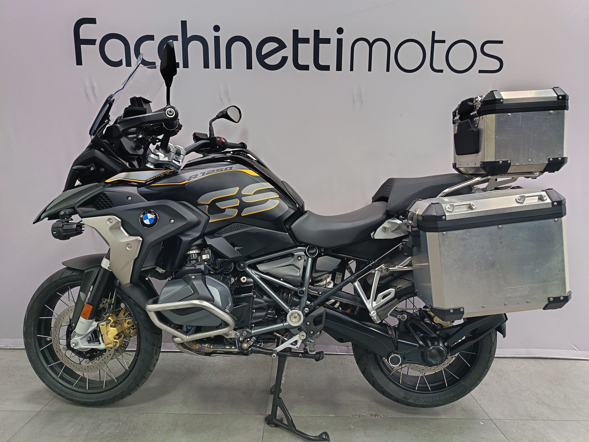 BMW R 1250 GS Exclusive - LEASING à 229 CHF-showroom-element-3