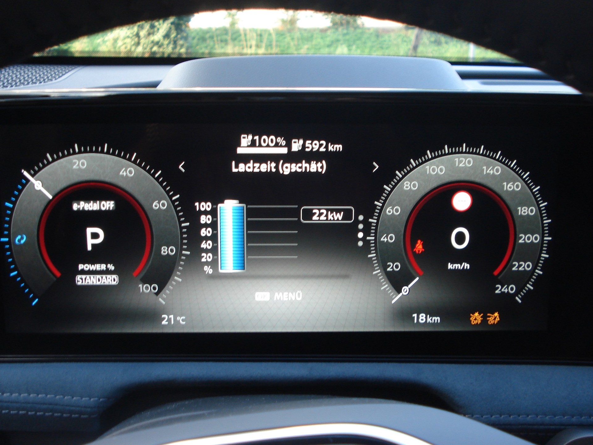 NISSAN Ariya 87 kWh e-4orce Evolve Allrad-image-15