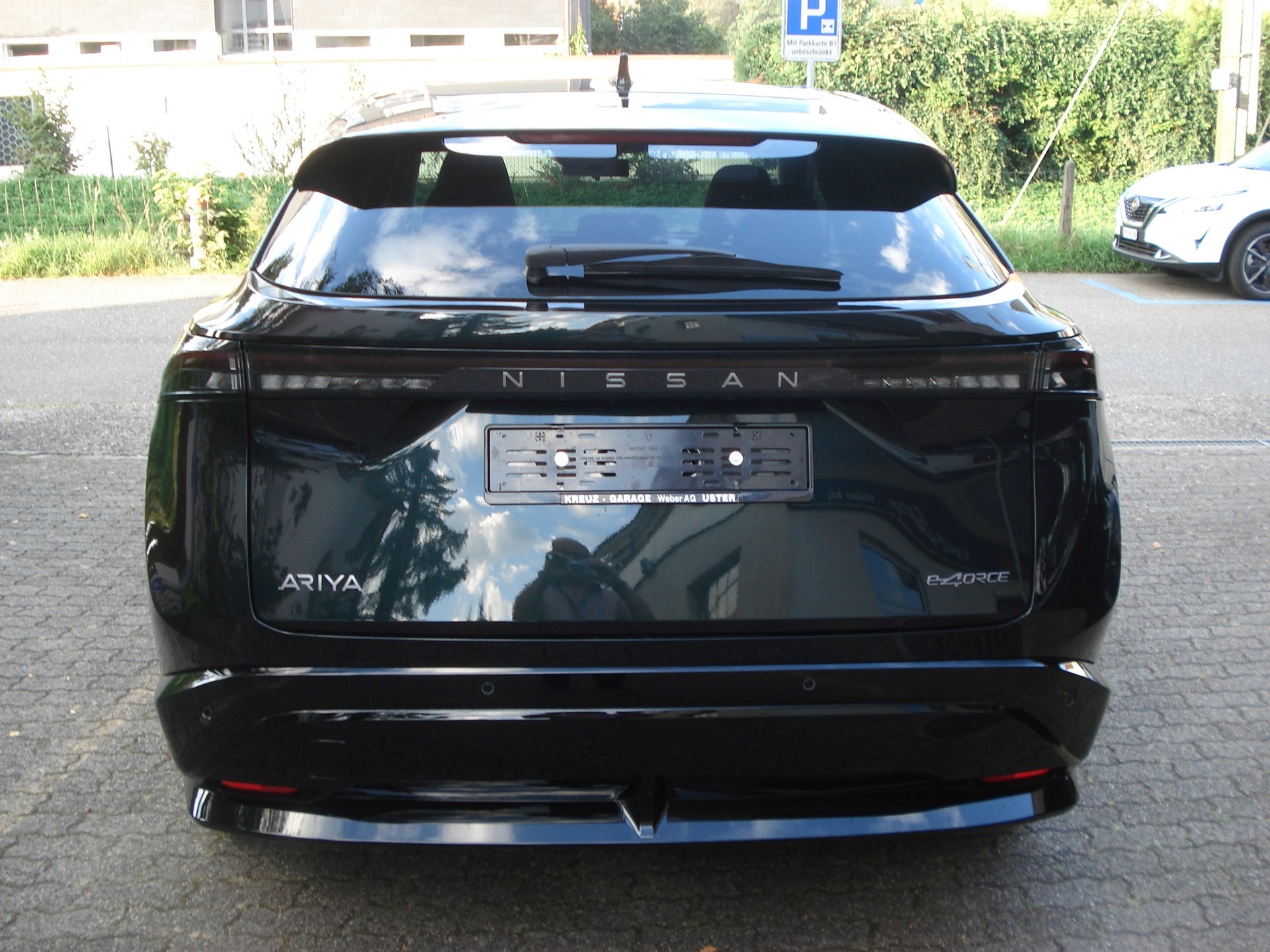 NISSAN Ariya 87 kWh e-4orce Evolve Allrad-image-5