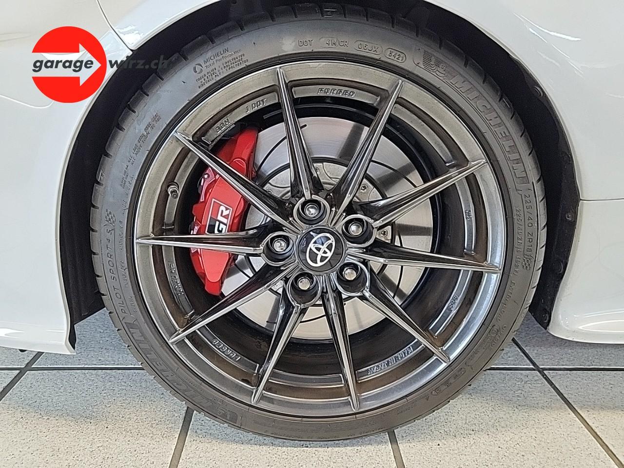 TOYOTA GR Yaris 1.6 Turbo Sport 4x4-image-8
