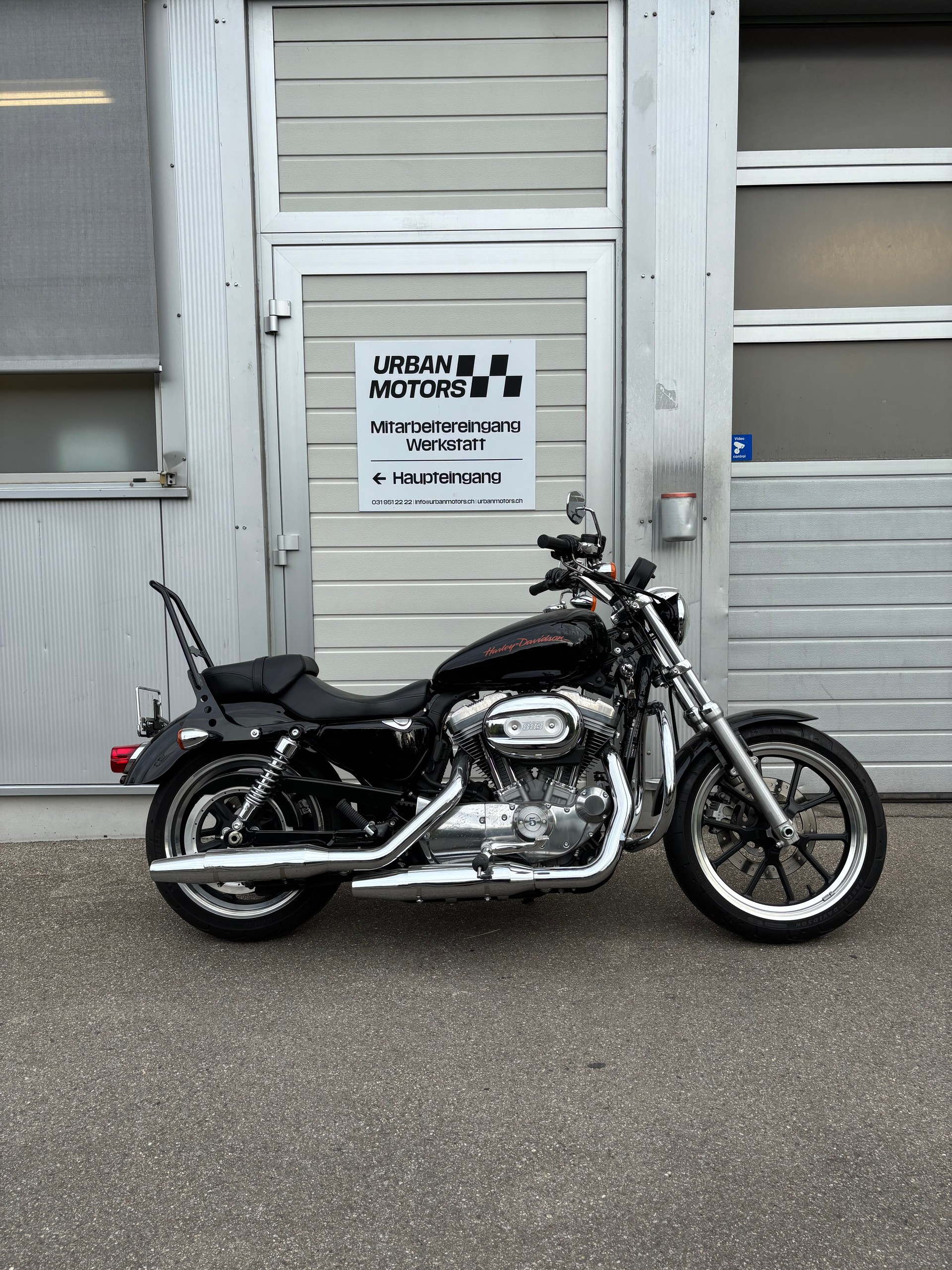 HARLEY-DAVIDSON XL 883 L Sportster Super Low (25KW)-image-0