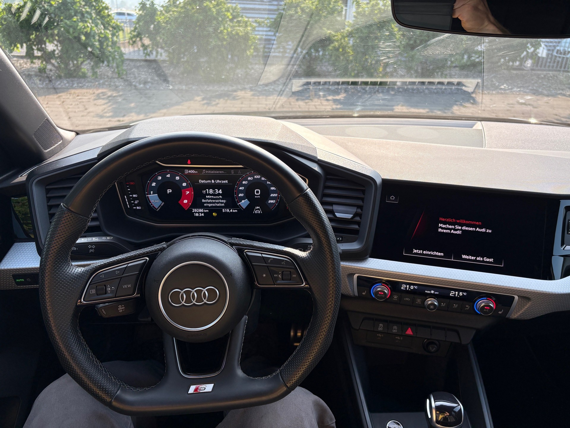 AUDI A1 allstreet 35 TFSI S-tronic-image-8