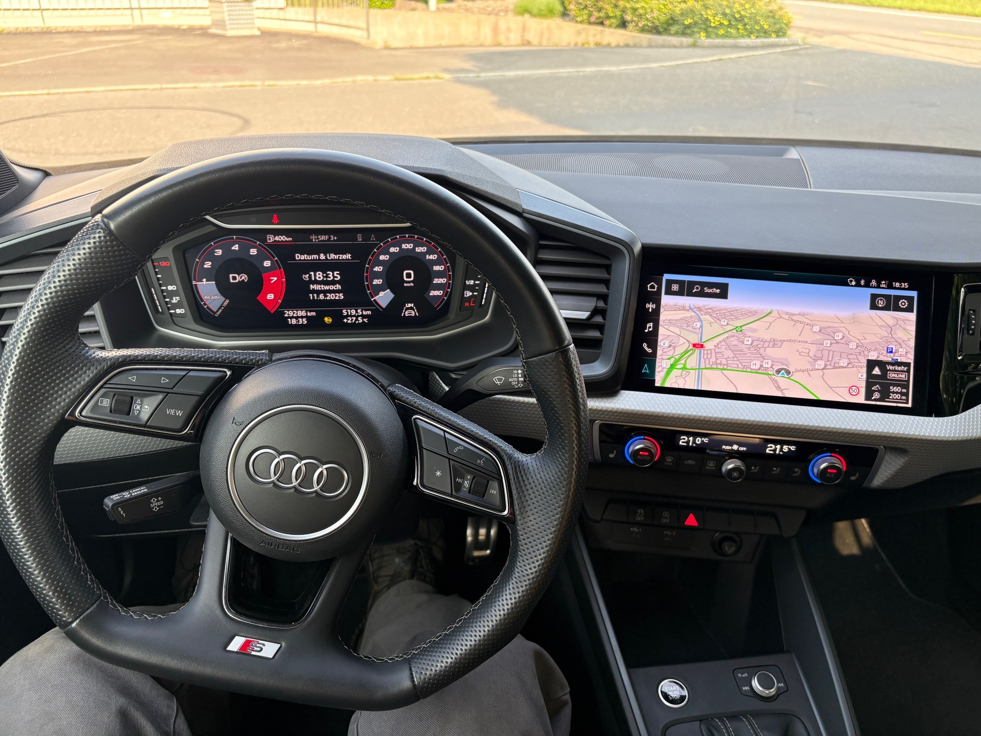 AUDI A1 allstreet 35 TFSI S-tronic-image-10