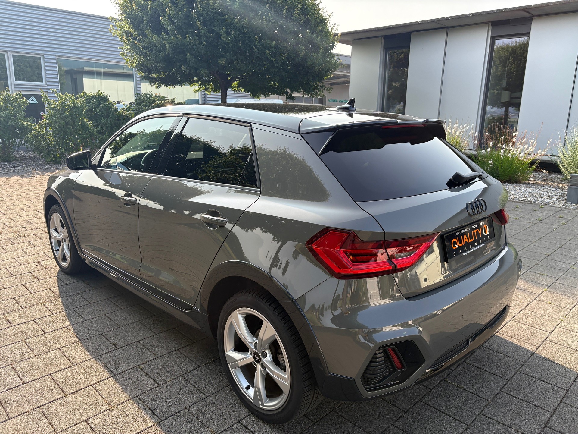 AUDI A1 allstreet 35 TFSI S-tronic-showroom-element-3