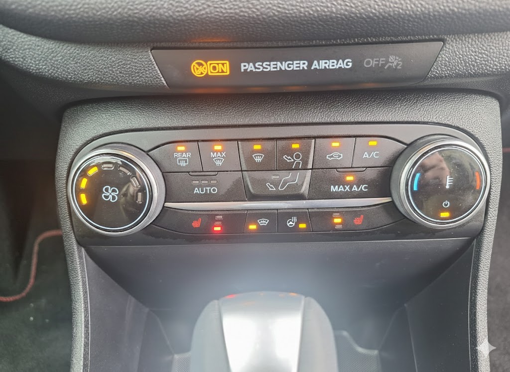 FORD Fiesta 1.0 SCTi MHEV ST Line X Automat-image-14