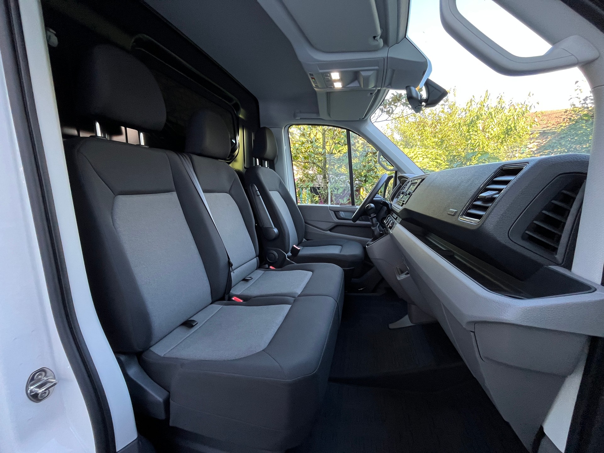 VW Crafter 35 2.0 BiTDI Entry L3-image-6