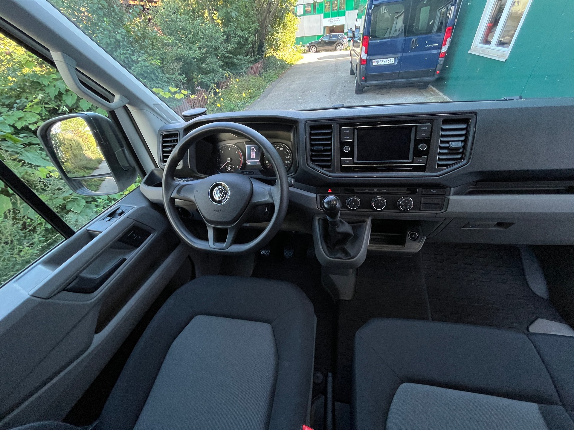 VW Crafter 35 2.0 BiTDI Entry L3-image-8