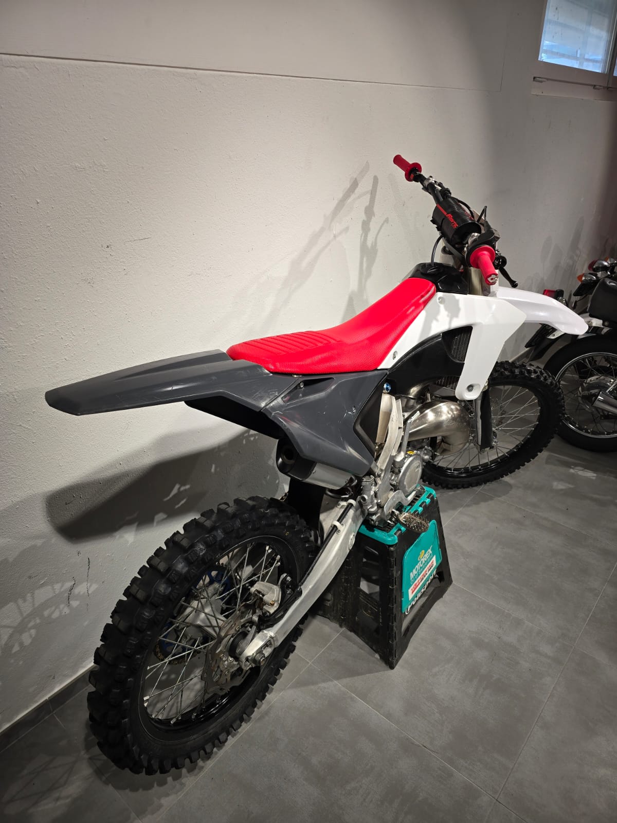 FANTIC XX 125-image-3