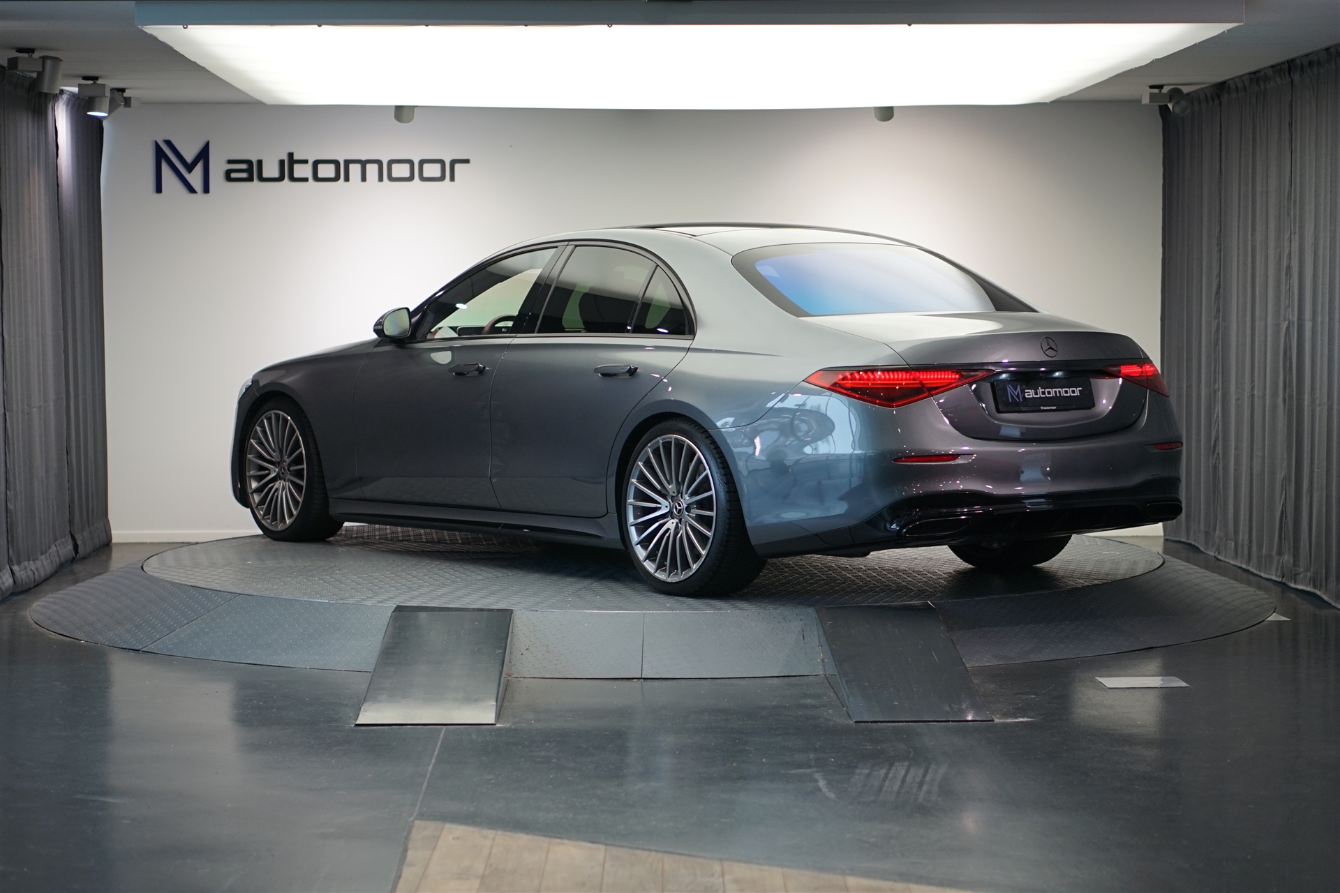 MERCEDES-BENZ S 350 d 4Matic AMG Line 9G-Tronic *CH-Fahrzeug* *Panorama* *Burmester* *MBUX*-image-7