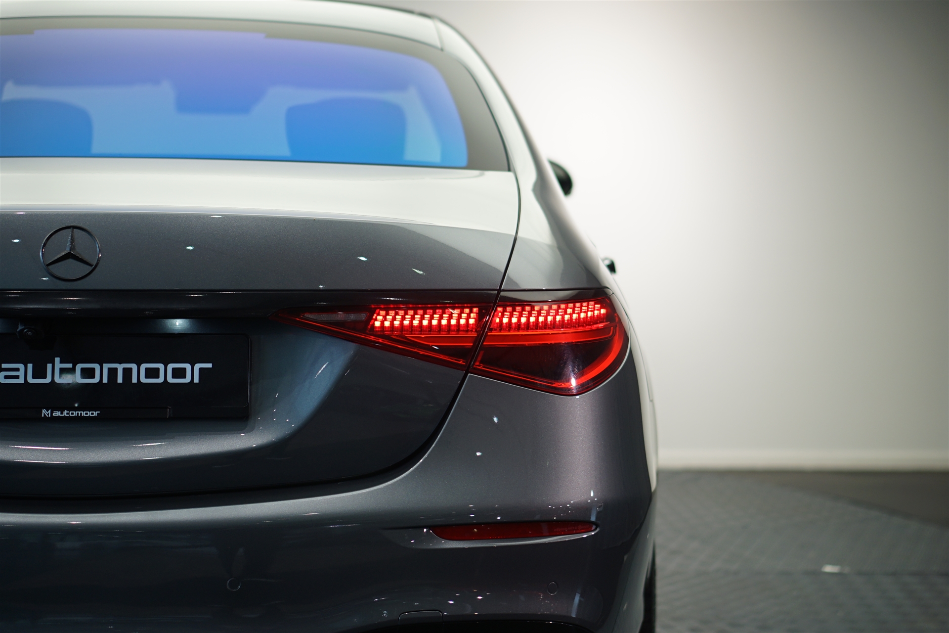 MERCEDES-BENZ S 350 d 4Matic AMG Line 9G-Tronic *CH-Fahrzeug* *Panorama* *Burmester* *MBUX*-image-11