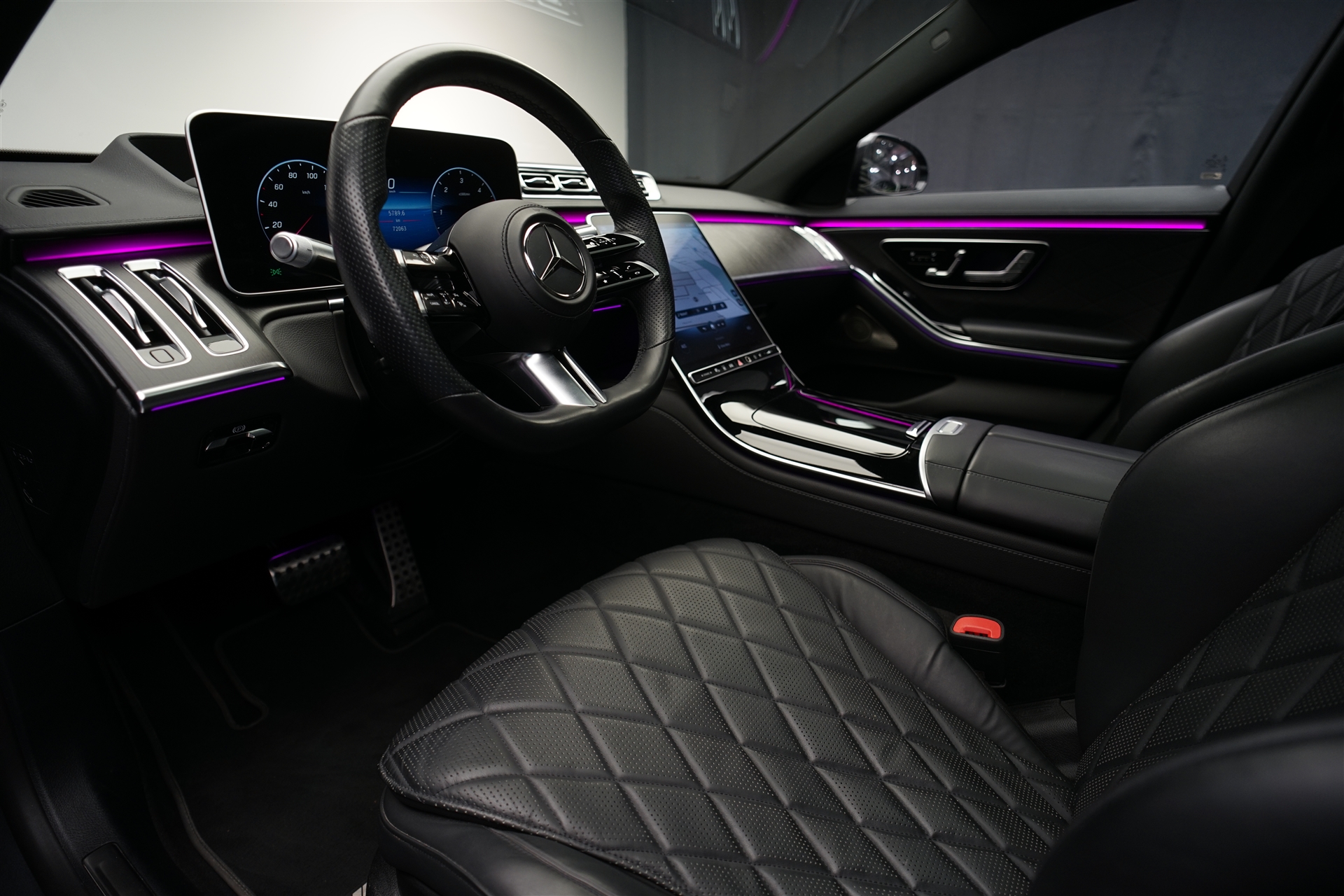 MERCEDES-BENZ S 350 d 4Matic AMG Line 9G-Tronic *CH-Fahrzeug* *Panorama* *Burmester* *MBUX*-image-15