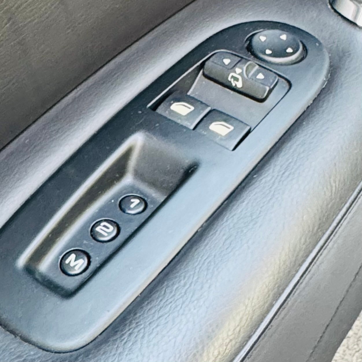 PEUGEOT 407 Coupé 3.0 Pack-image-10