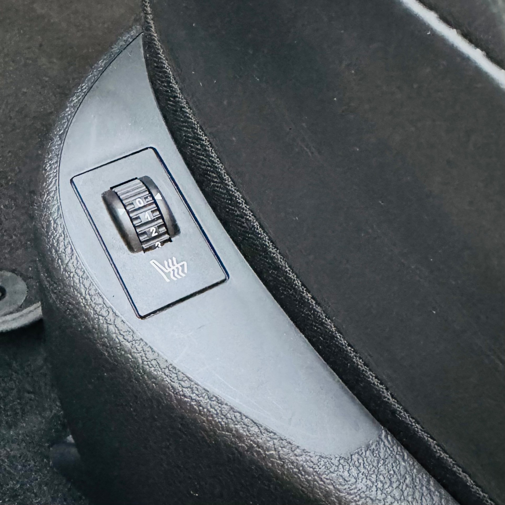 PEUGEOT 407 Coupé 3.0 Pack-image-9