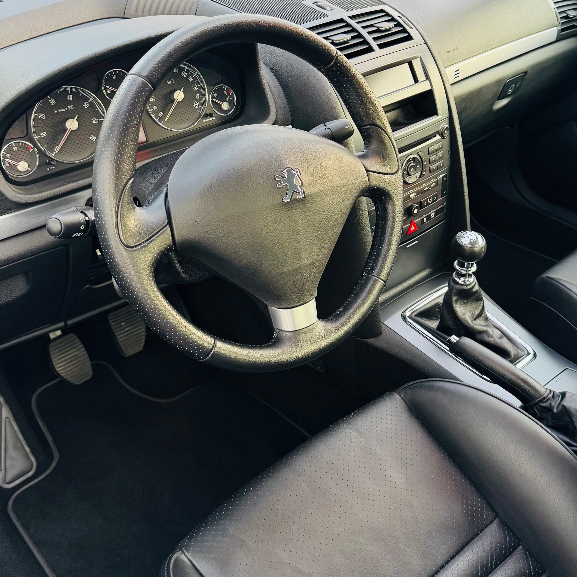 PEUGEOT 407 Coupé 3.0 Pack-image-6
