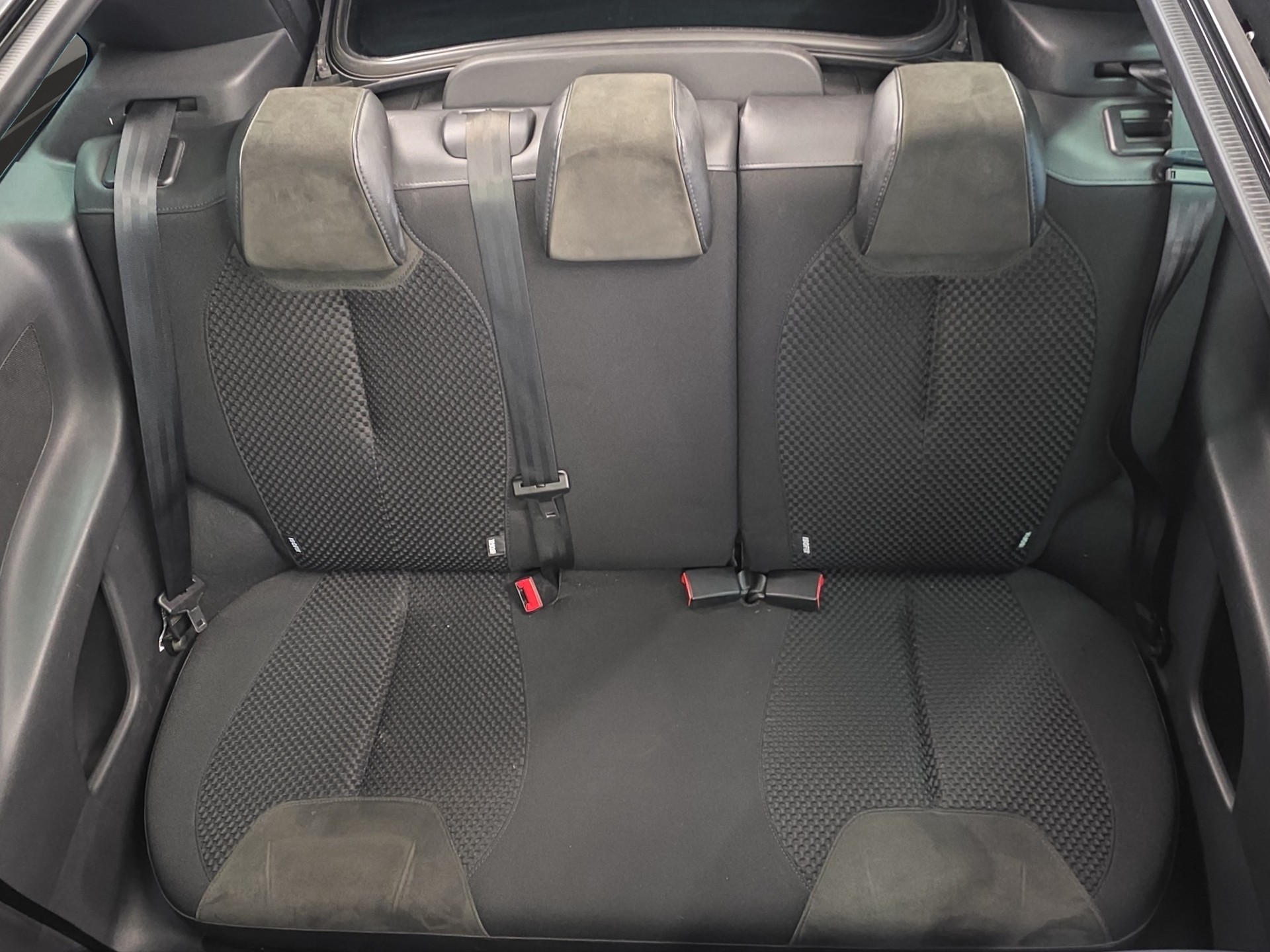 DS AUTOMOBILES DS3 Cabrio 1.6 VTi SO Chic Automatic-image-6