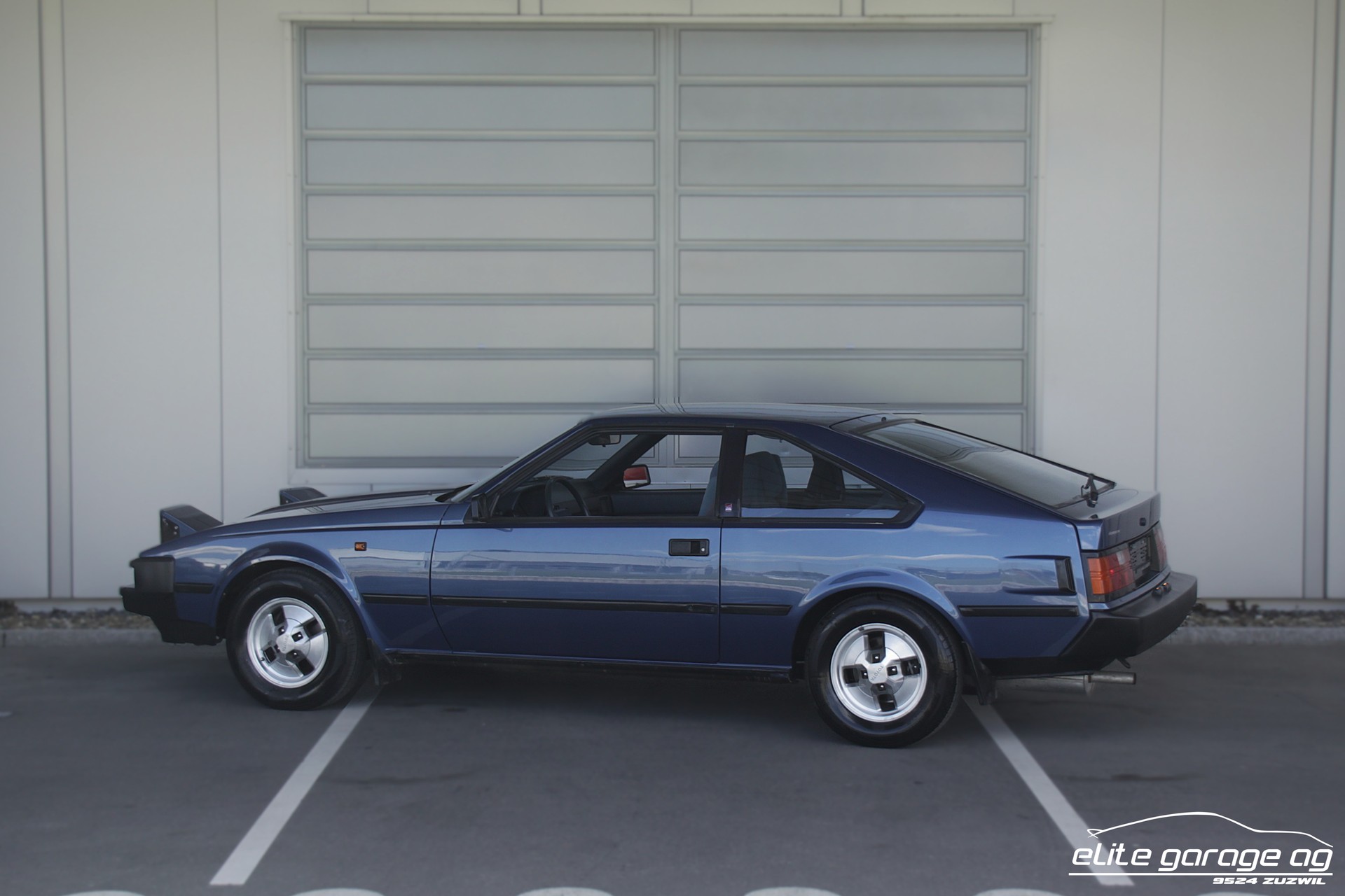 TOYOTA Celica 2800 i Supra-image-2