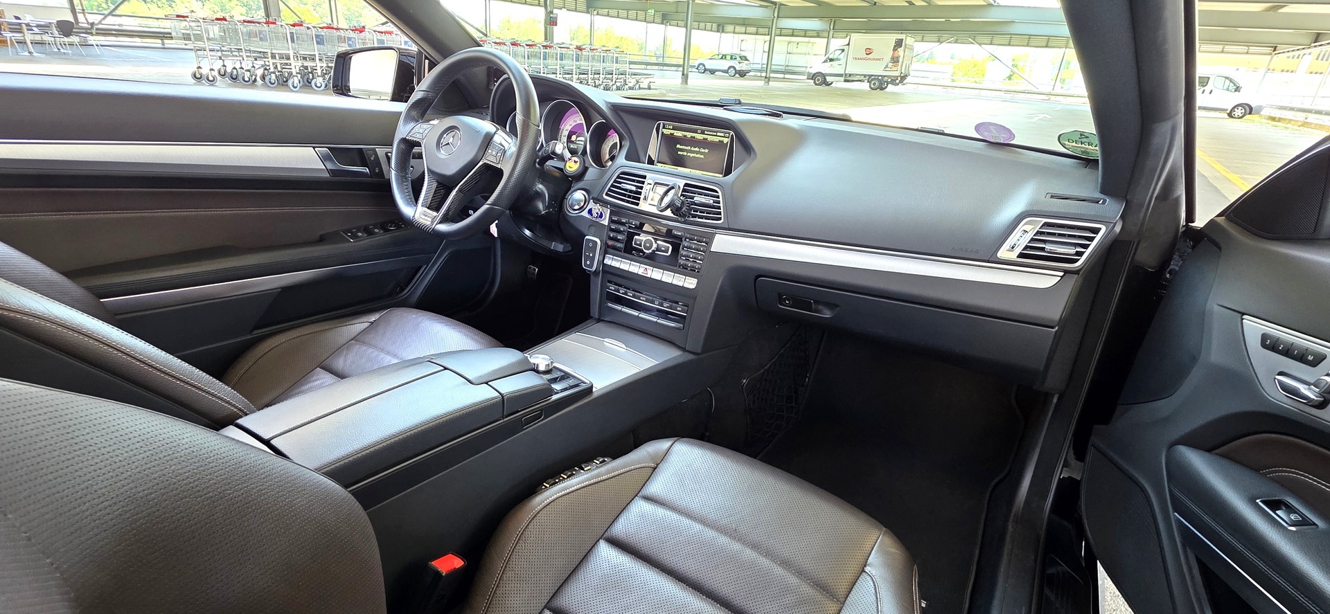MERCEDES-BENZ E 400 7G-Tronic-image-8