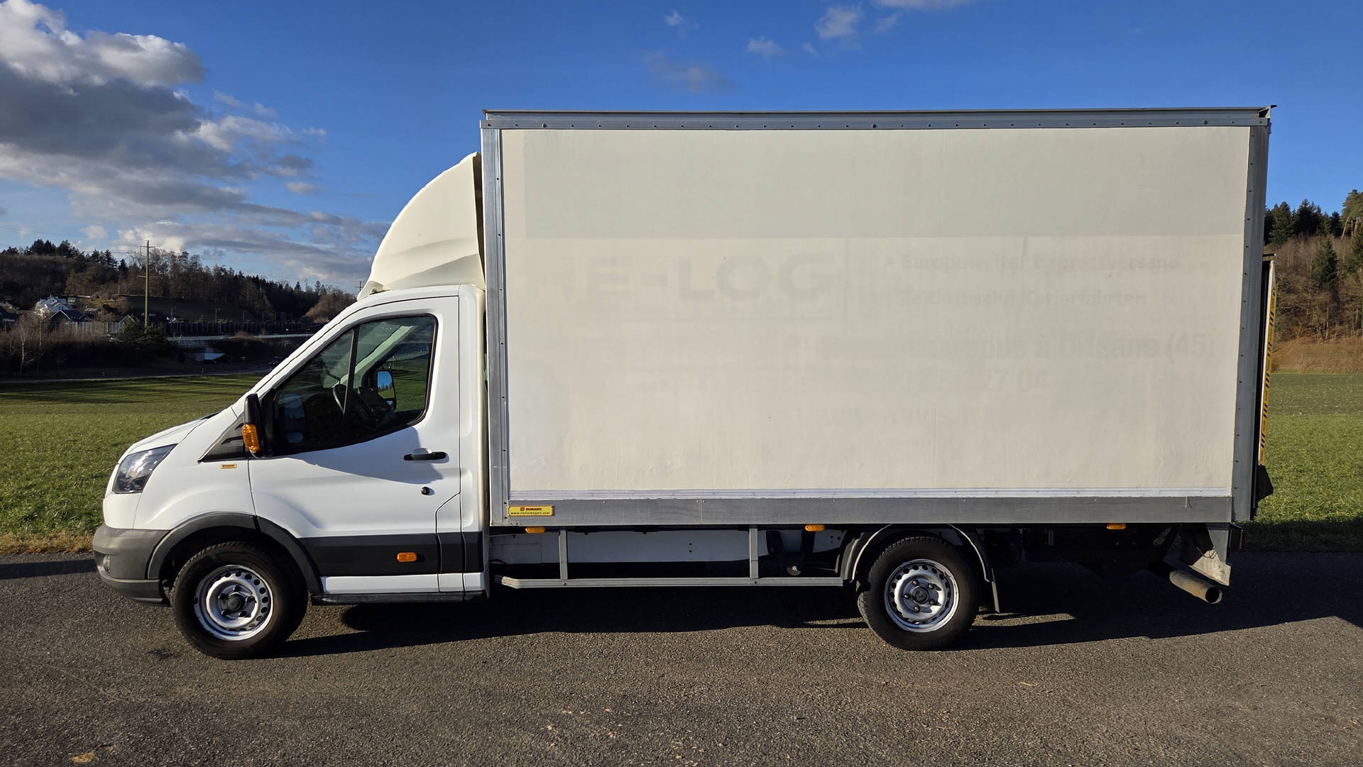 FORD Transit Kab.-Ch. 350 L2 2.0 TD-showroom-element-1