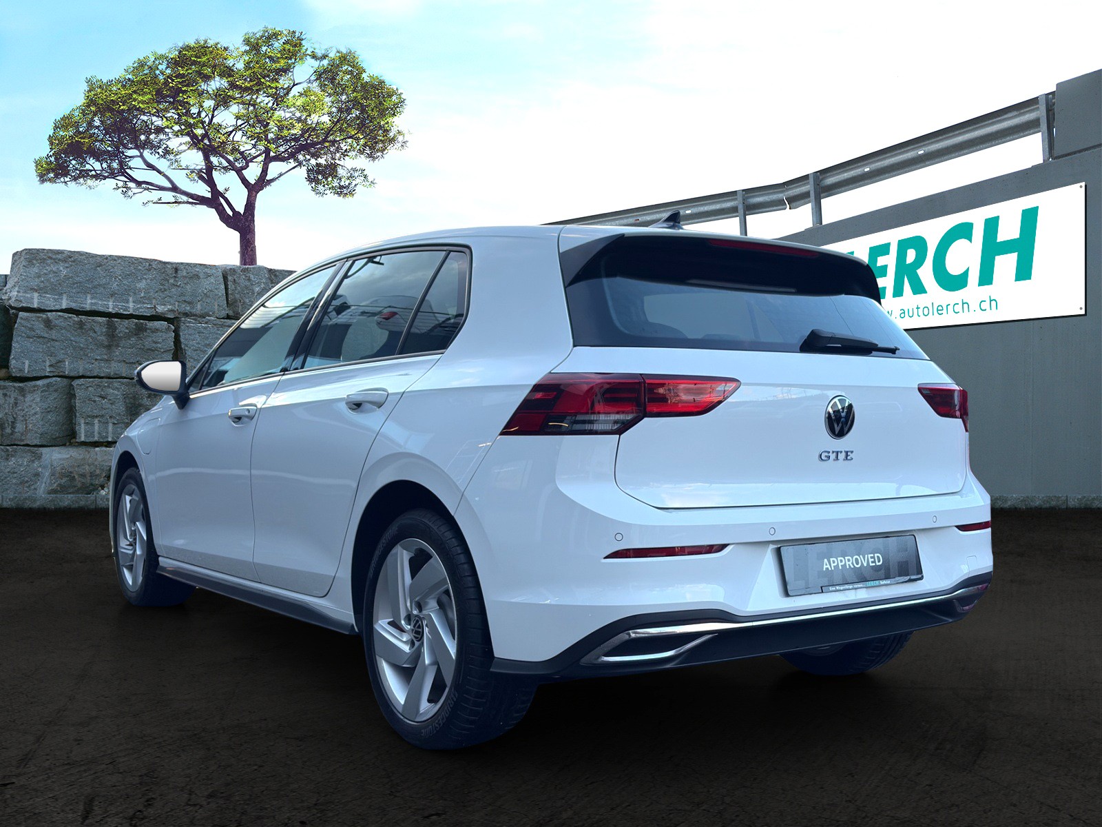 VW Golf 1.4 TSI PHEV GTE-showroom-element-3