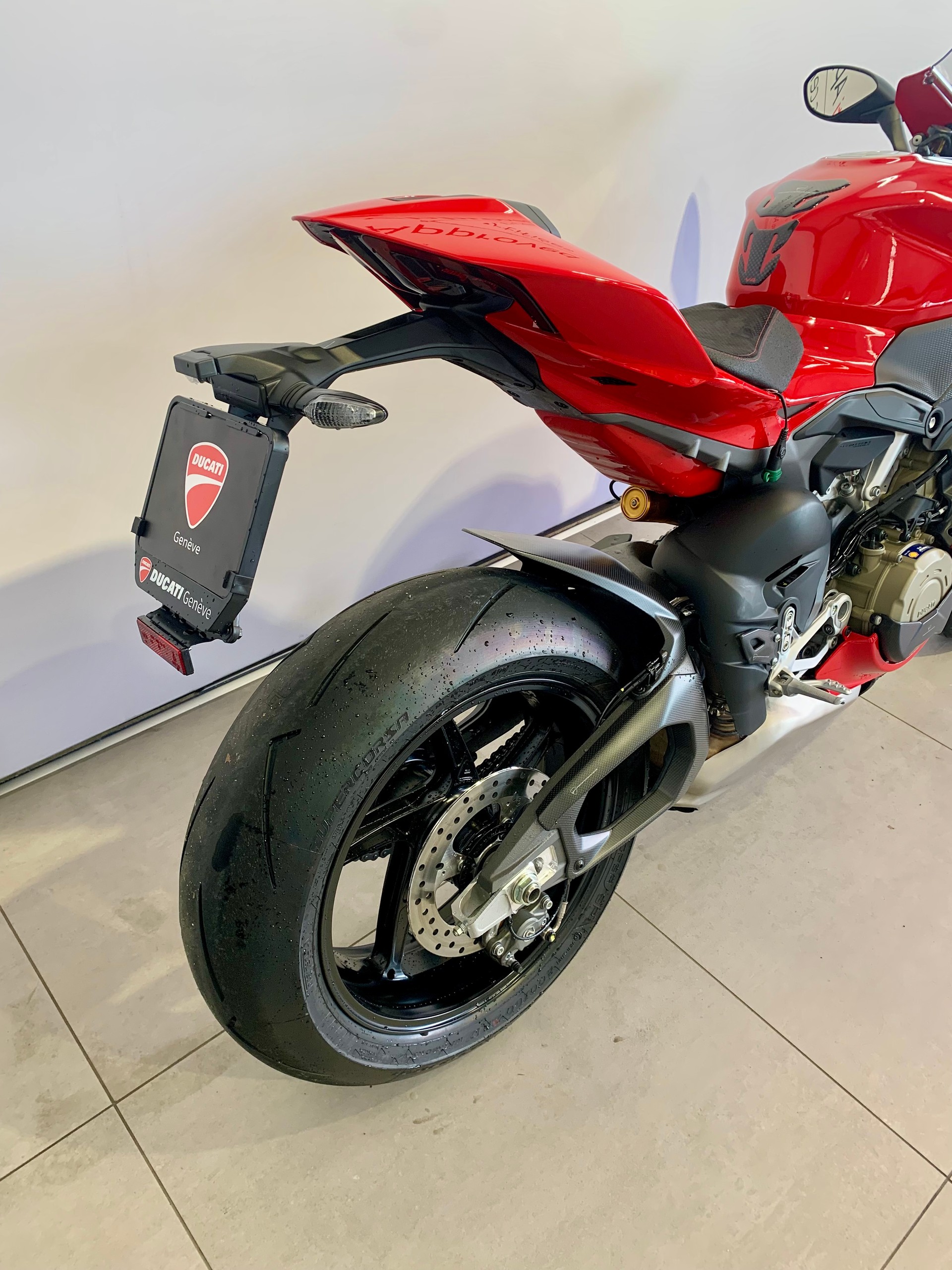 DUCATI Panigale V4 S-image-13
