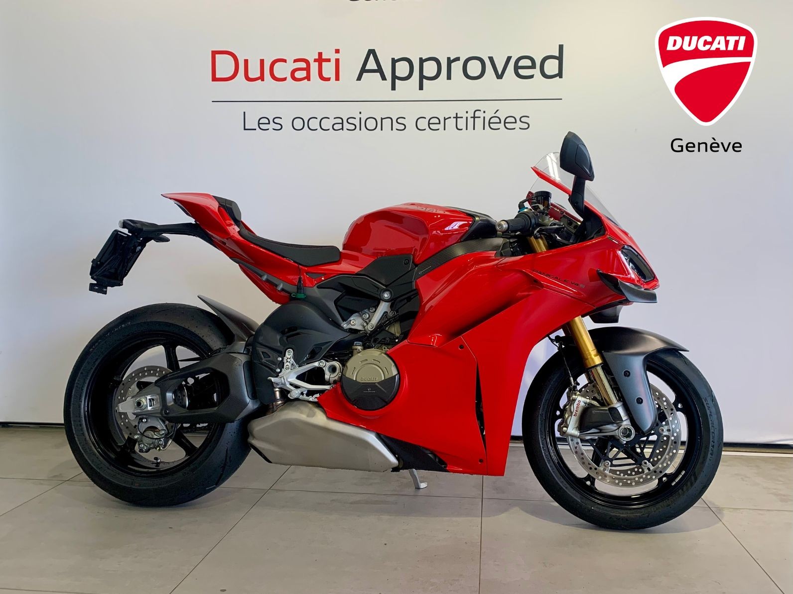 DUCATI Panigale V4 S-image-0
