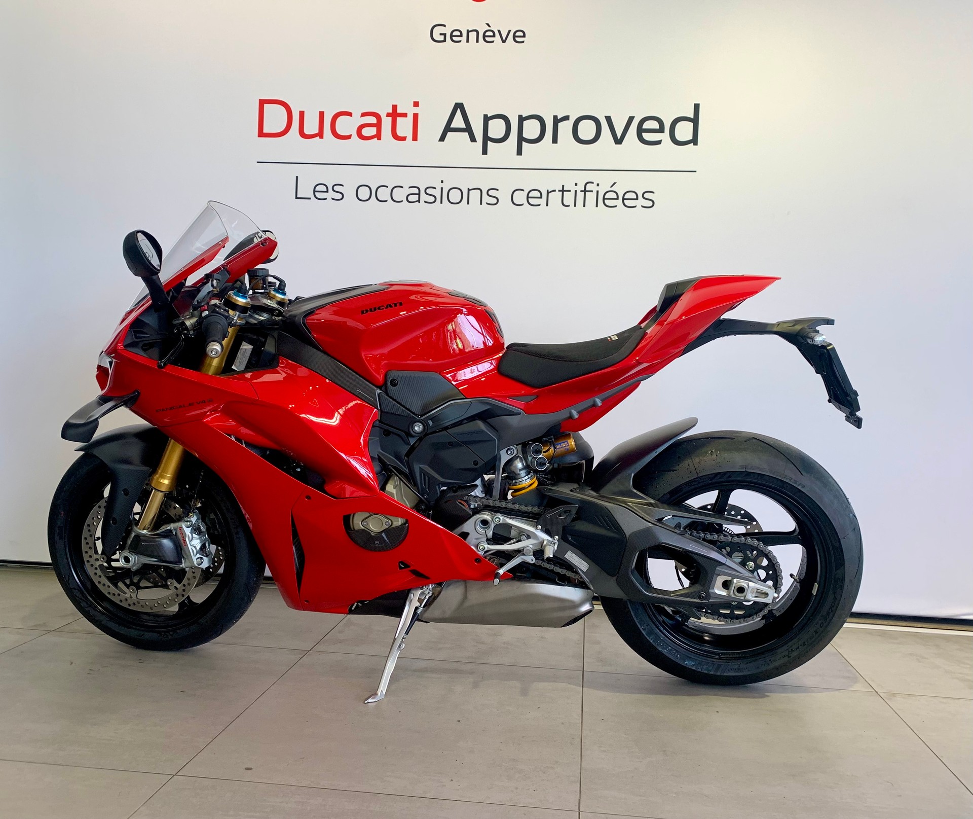 DUCATI Panigale V4 S-image-1