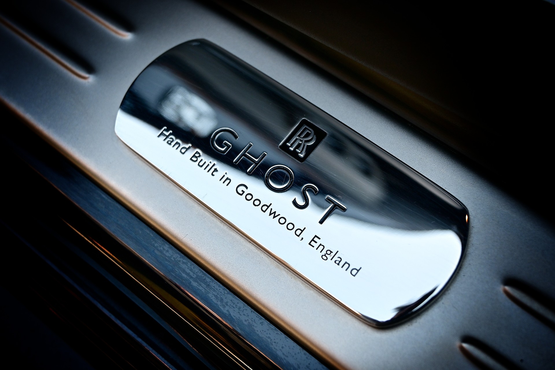 ROLLS-ROYCE Ghost 6.6 V12 *Facelift* HUD*Sternenhimmel*Nightvision*-image-25