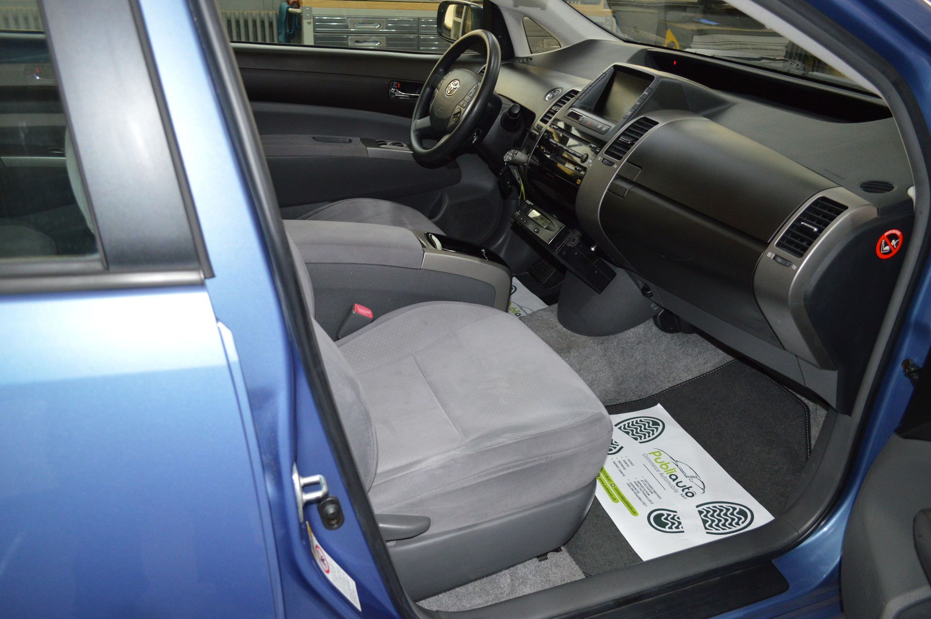 TOYOTA Prius 1.5 16V Hybrid-image-8