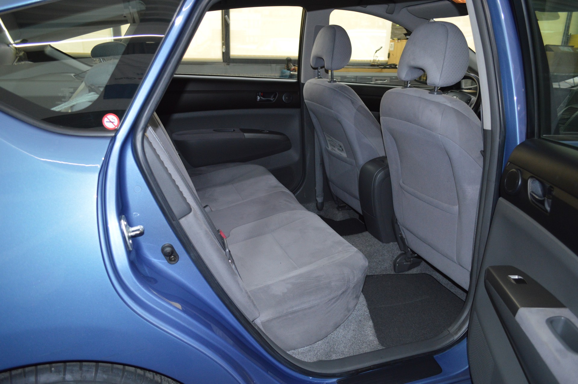 TOYOTA Prius 1.5 16V Hybrid-image-12
