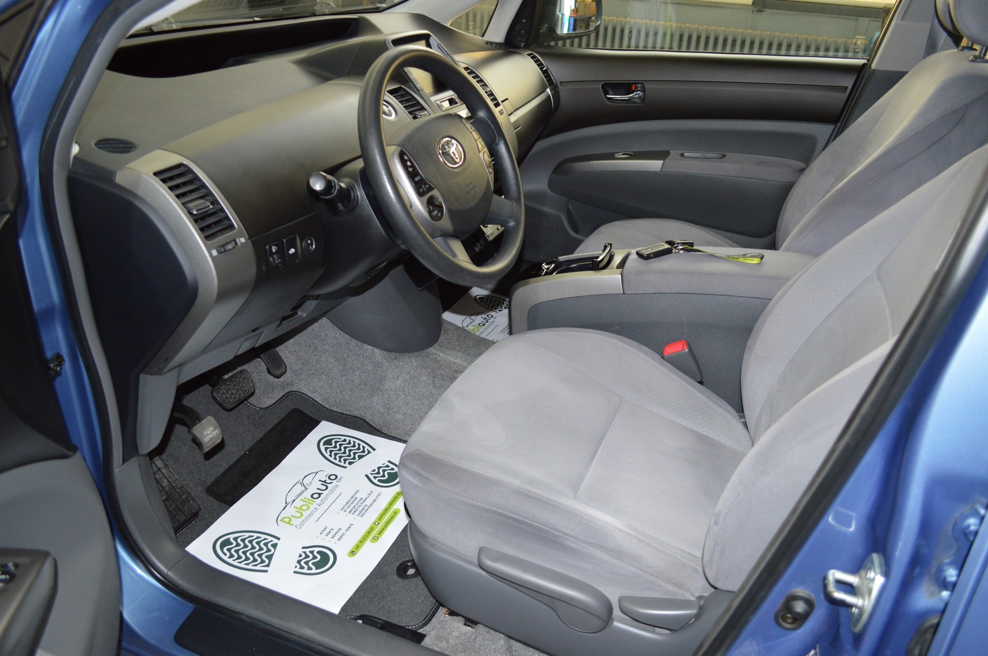 TOYOTA Prius 1.5 16V Hybrid-image-9