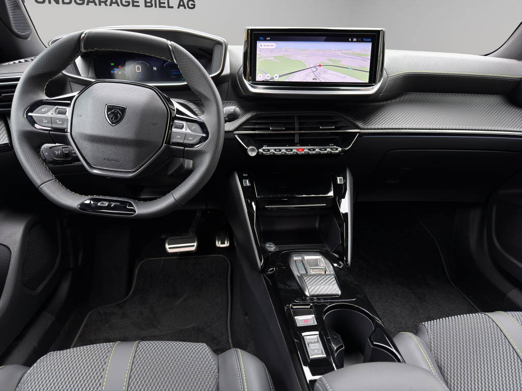PEUGEOT 2008 1.2 Hybrid 145 GT-image-7