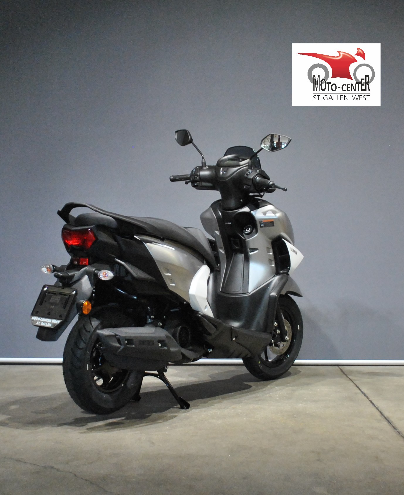 YAMAHA RayZR 125-image-4