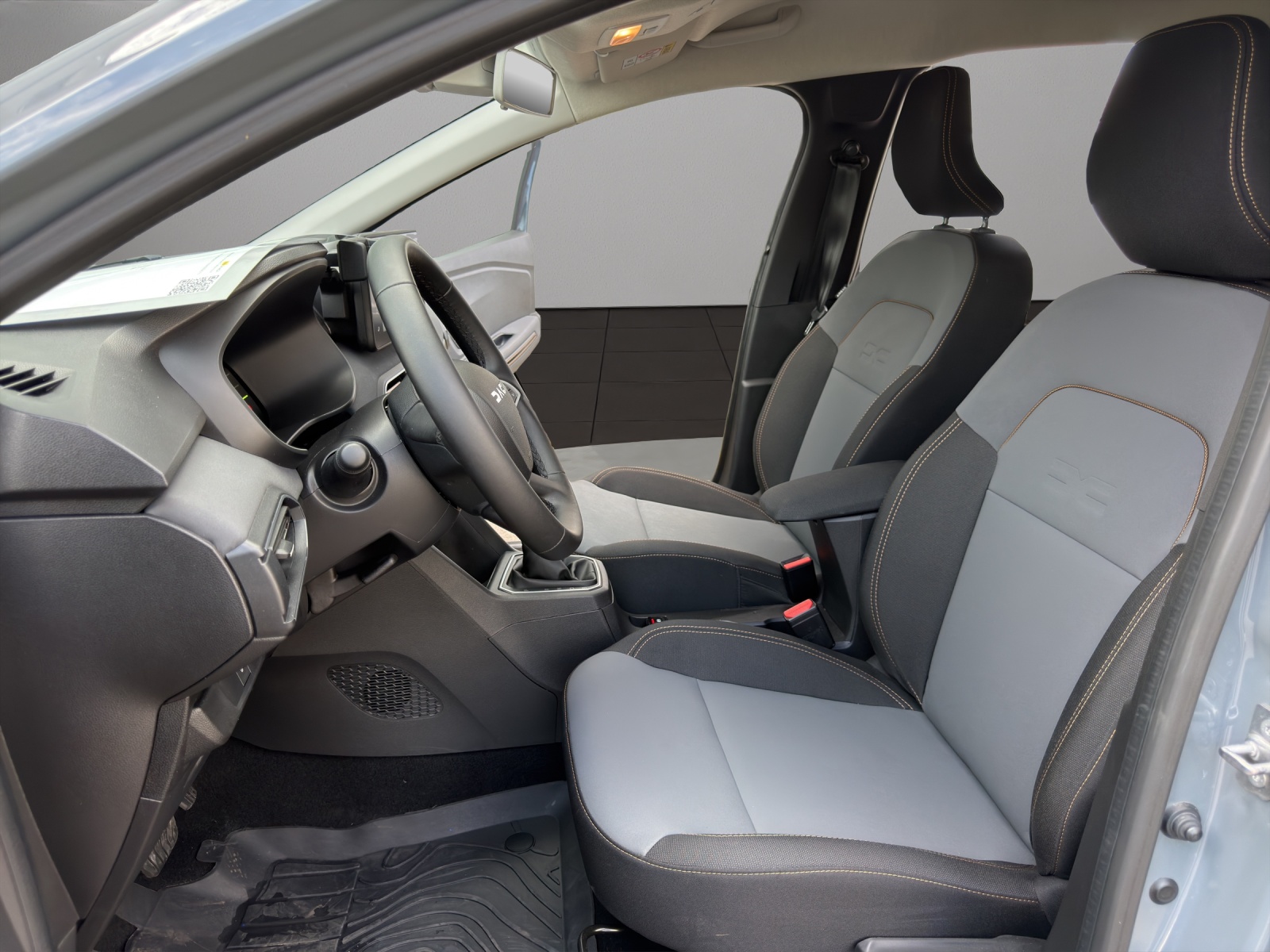 DACIA Jogger HEV 140 Extreme+-image-8