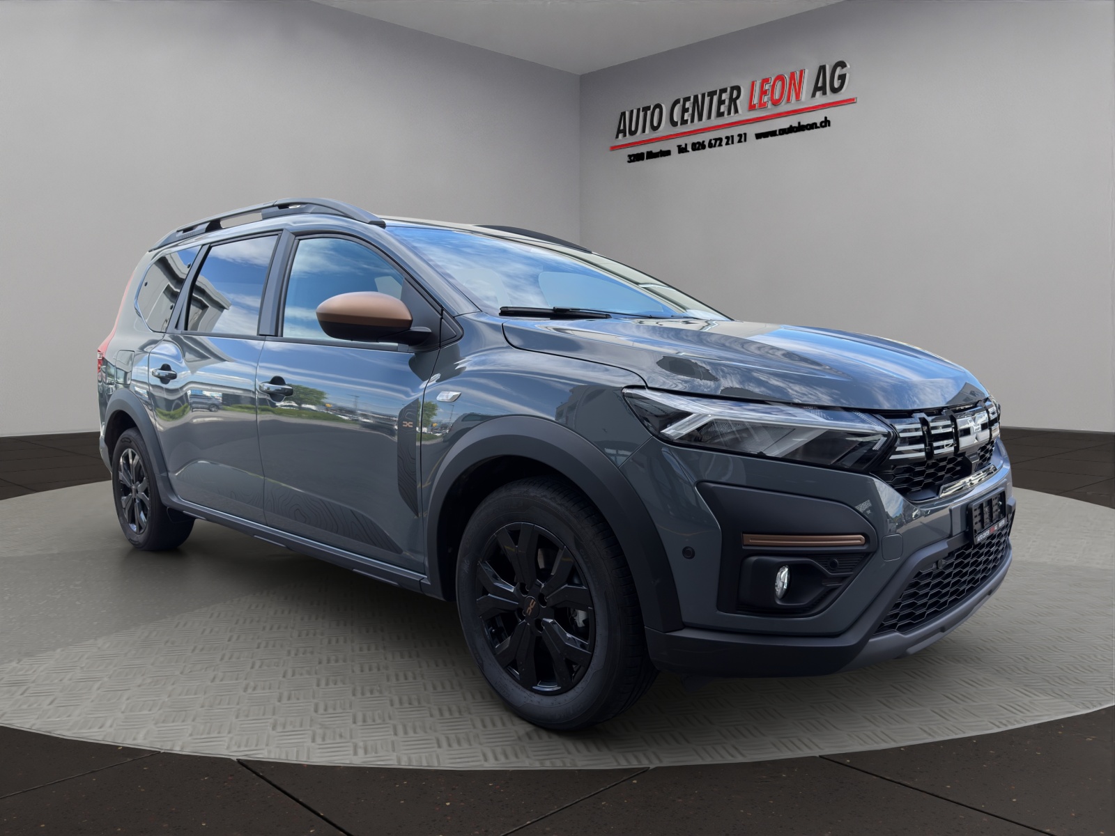 DACIA Jogger HEV 140 Extreme+-image-7
