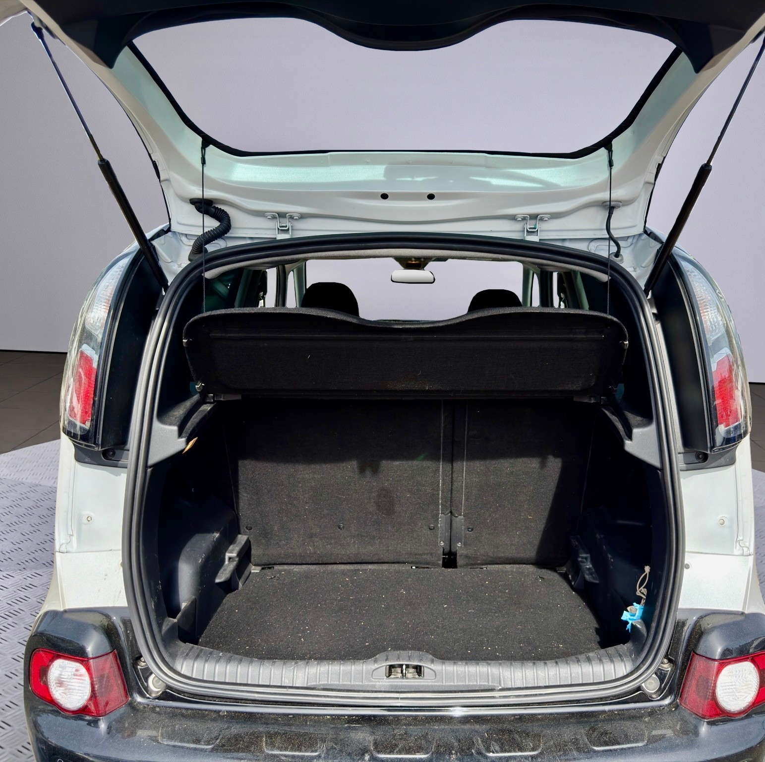 CITROEN C3 Picasso 1.6 BlueHDi Exclusive-image-8