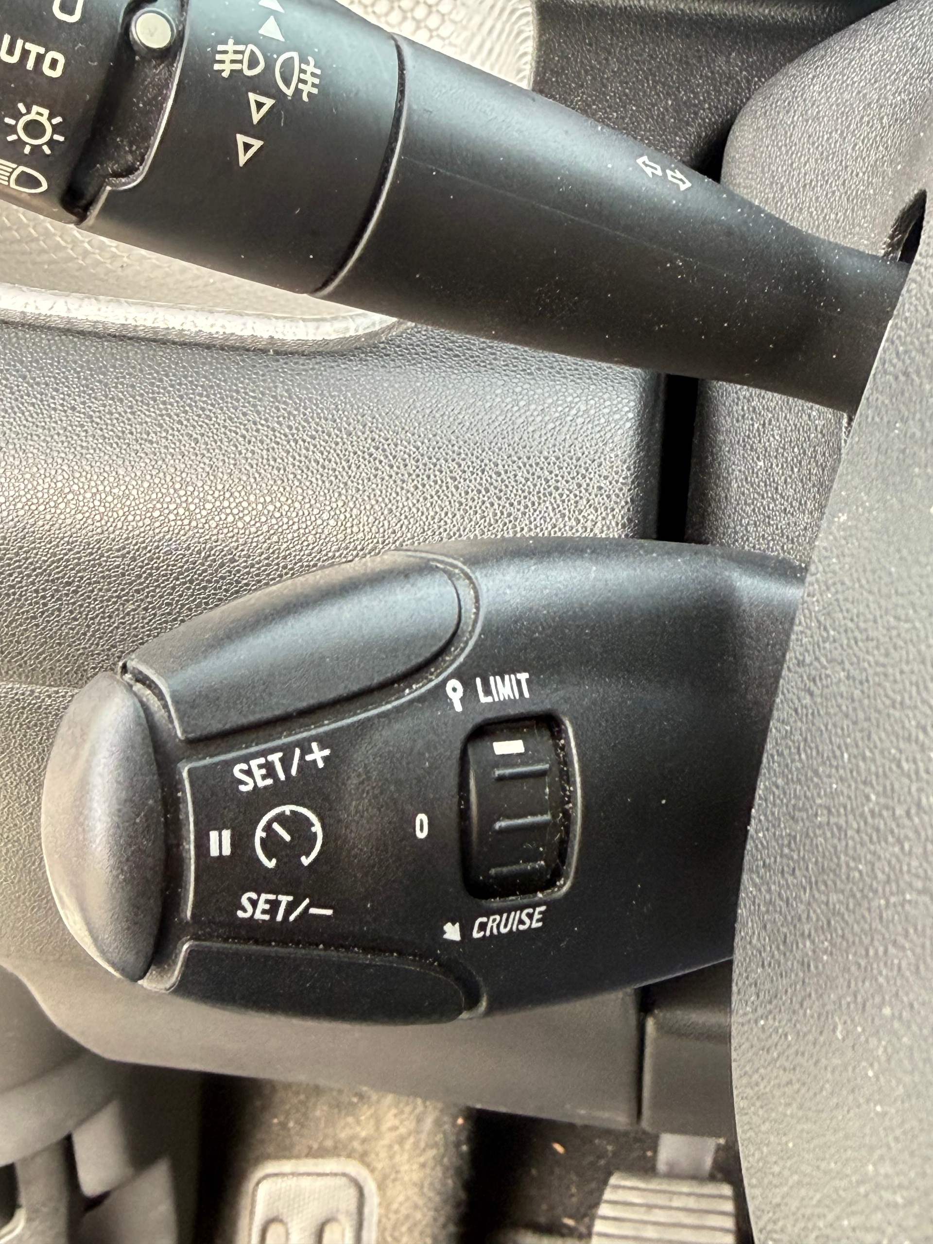 CITROEN C3 Picasso 1.6 BlueHDi Exclusive-image-19