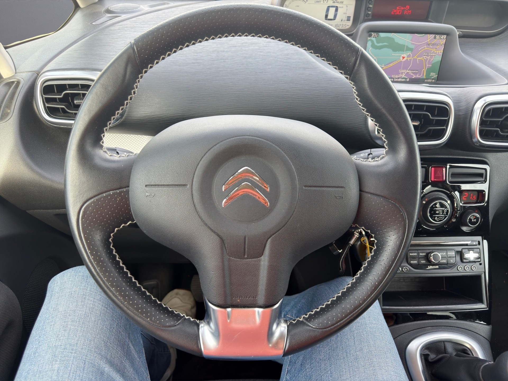 CITROEN C3 Picasso 1.6 BlueHDi Exclusive-image-15
