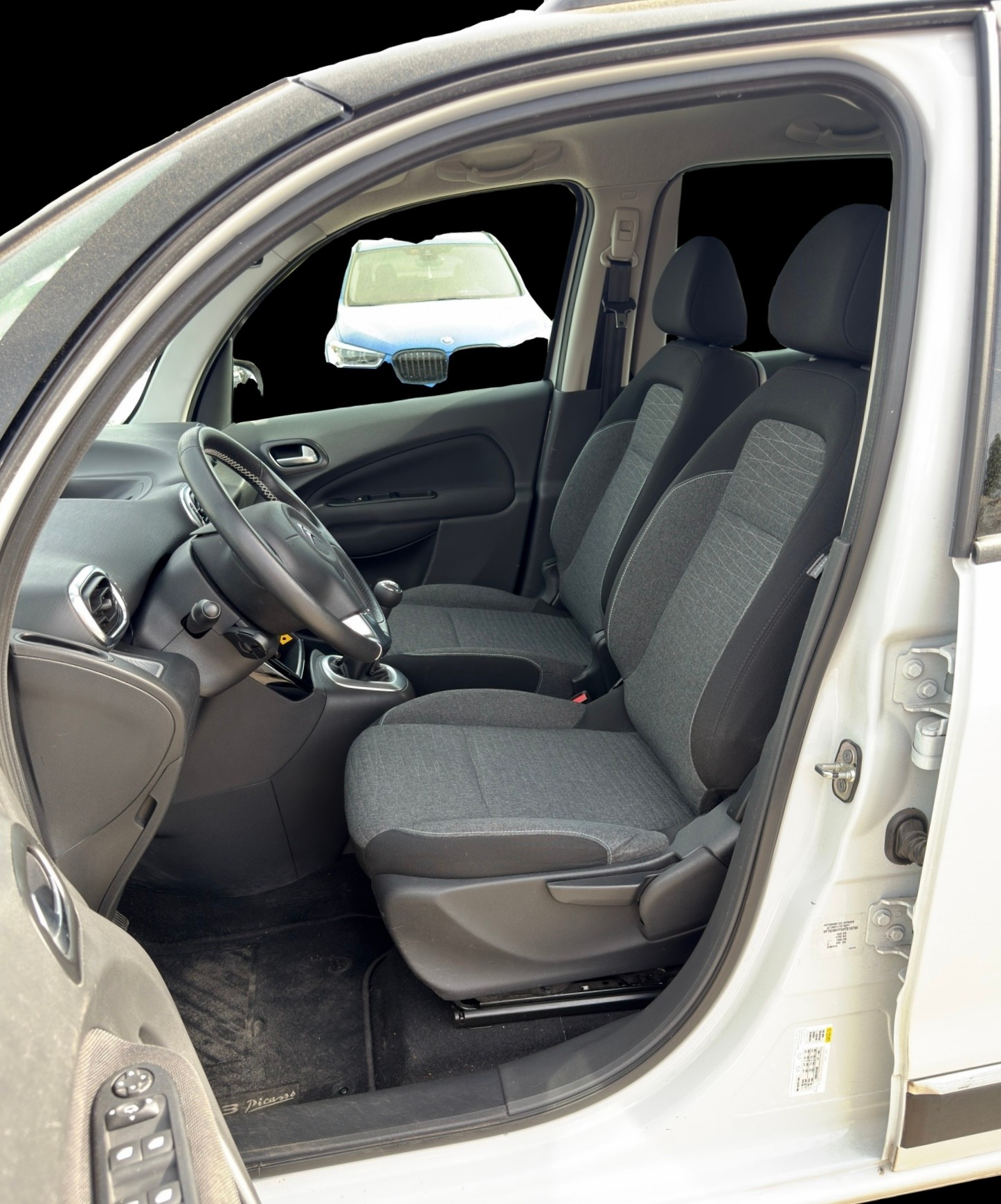 CITROEN C3 Picasso 1.6 BlueHDi Exclusive-image-9