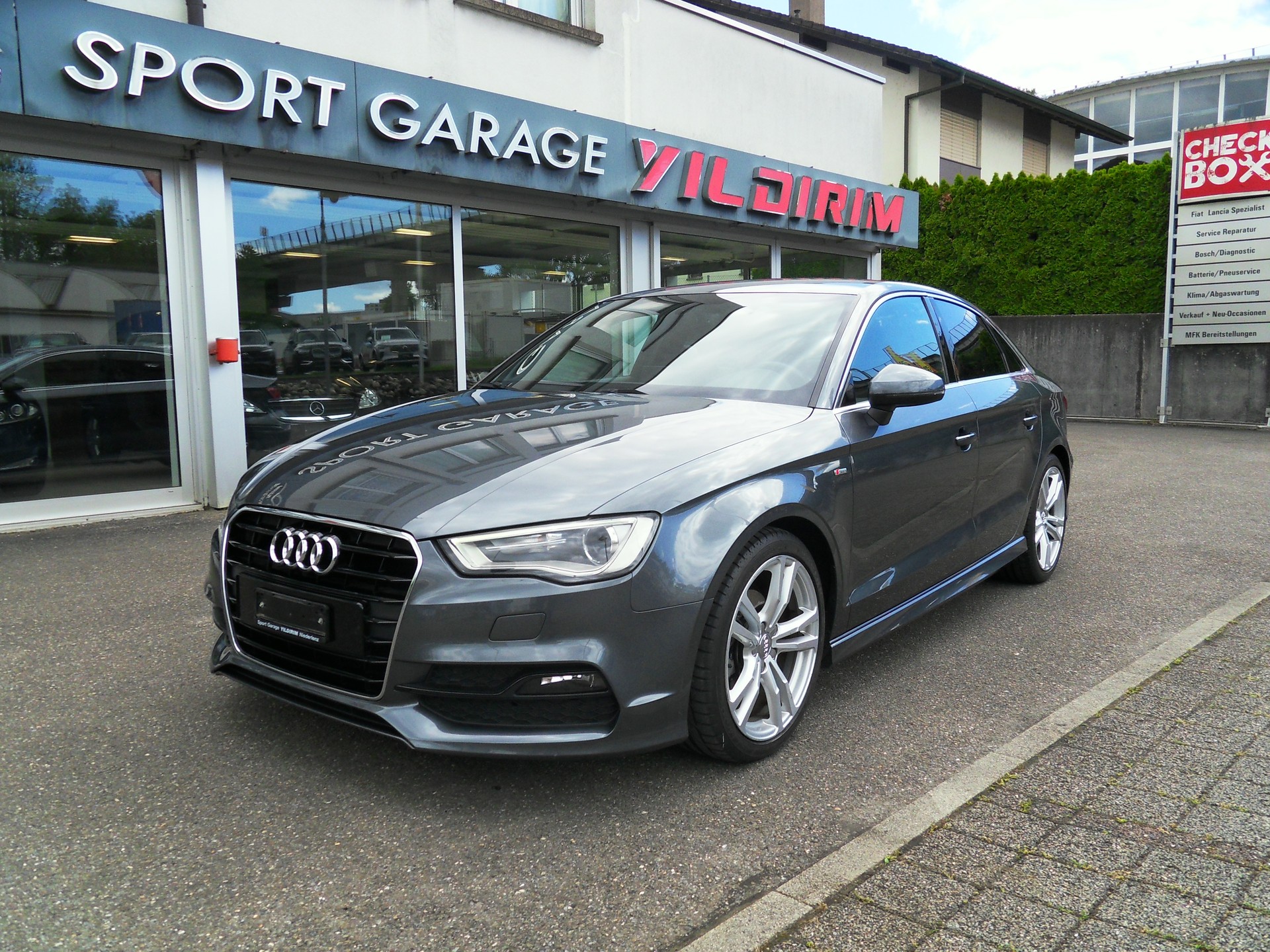 AUDI A3 Limousine 1.4 TFSI Ambiente S-tronic-showroom-element-2